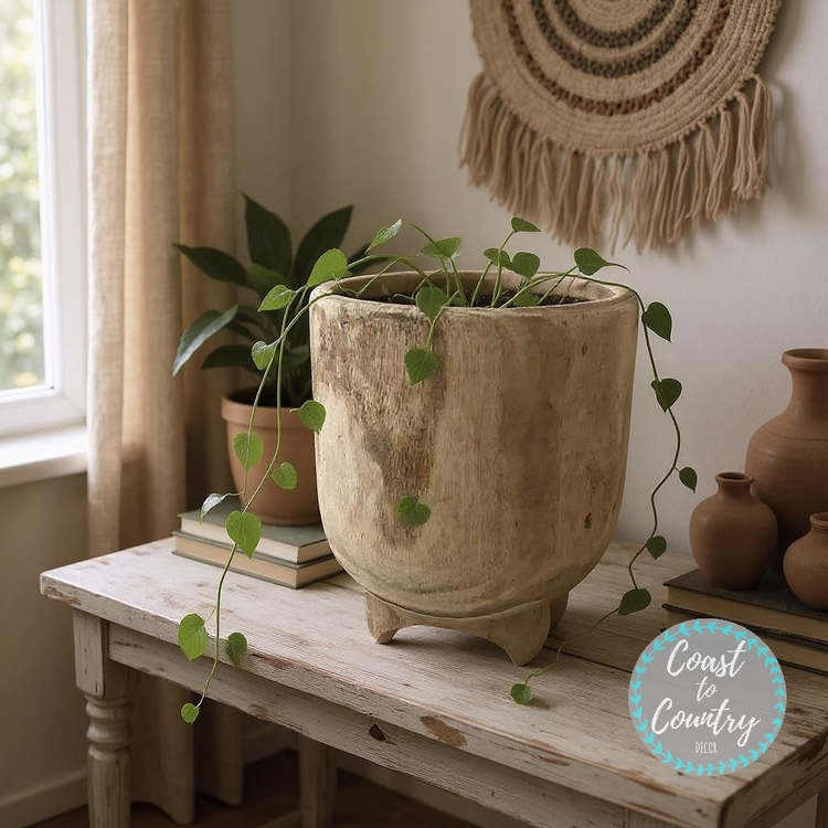 Wooden pot planter footed 26cm