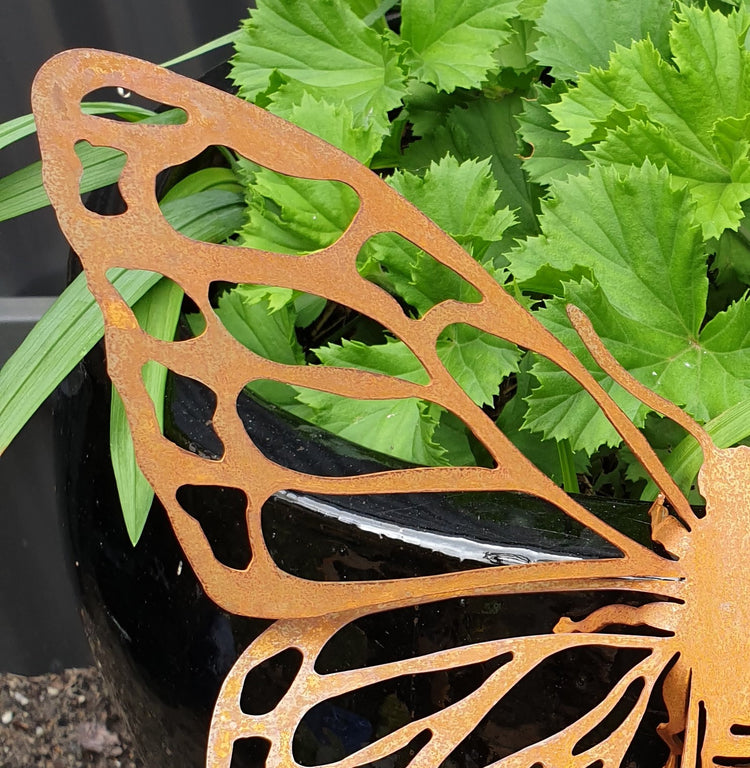 Rustic Metal Butterfly Garden Art Ornament Sculpture Rust Colour